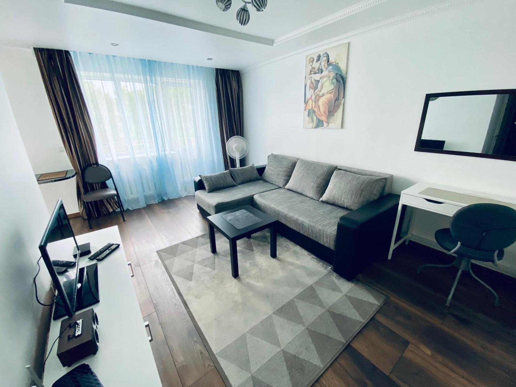 Fine Apartment 2 Jelgava Exterior foto